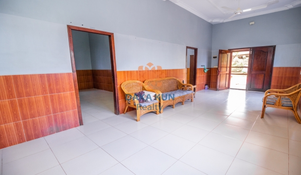 3 Bedrooms House for Rent in Siem Reap-Svay Dangkum