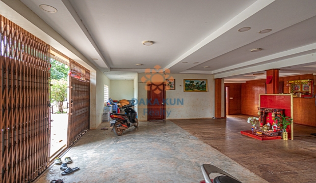 3 Bedrooms House for Sale in Siem Reap