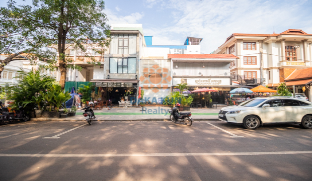 Shophouse for Rent near Siem Reap Riverside-Wat Bo