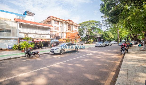 Shophouse for Rent near Siem Reap Riverside-Wat Bo