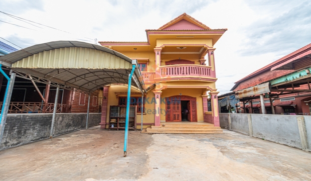 4 Bedrooms House for Sale in Siem Reap-Riverside