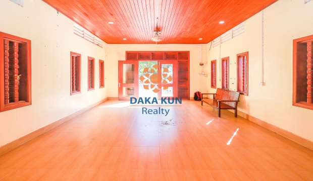 2 Bedrooms House for Rent in Siem Reap-Sala Kamreuk