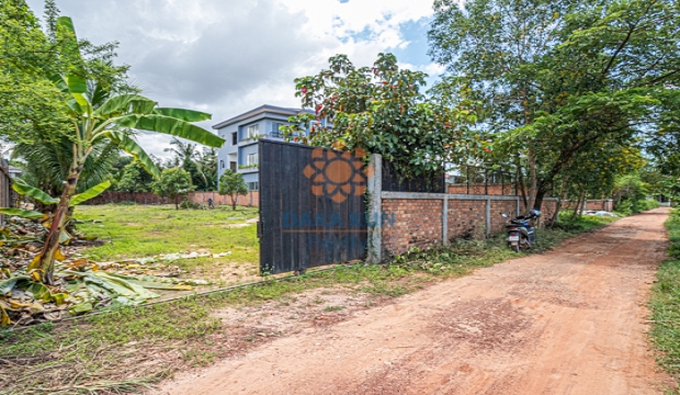 Urgent Sale Land near Sala Kamreuk-Siem Reap