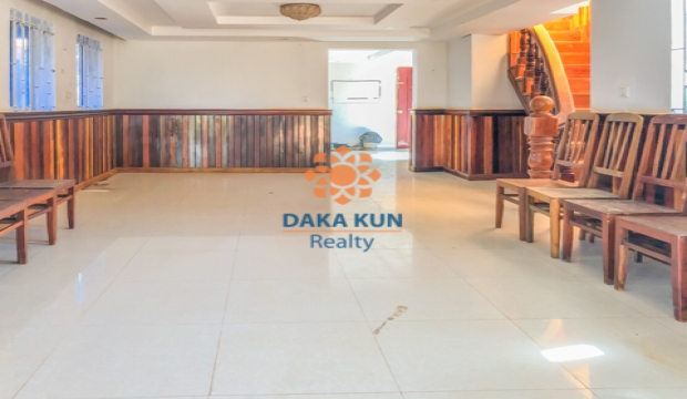 4 Bedrooms House for Rent in Siem Reap