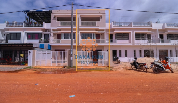 Flat House for Sale in Siem Reap-Svay Dangkum