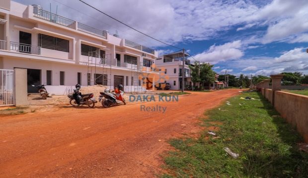 Flat House for Sale in Siem Reap-Svay Dangkum