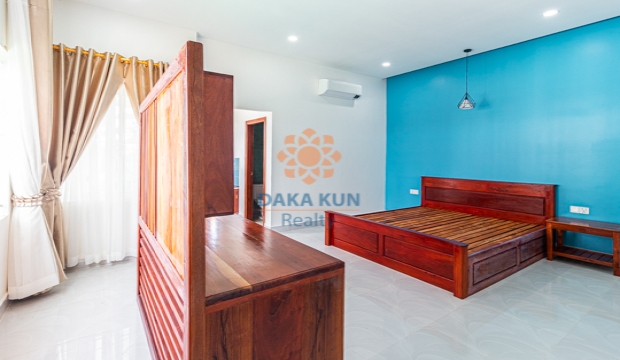 4 Bedrooms House for Rent in Siem Reap-Sala Kamreuk