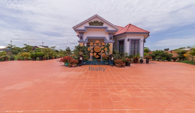 Urgent Sale, House in kandaek, Siem Reap