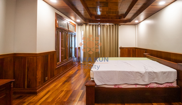 4 Bedrooms House for Rent in Krong Siem Reap-Svay Dangkum