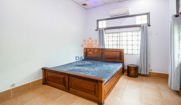 3 Bedrooms House for Rent in Siem Reap-Sala Kamreuk