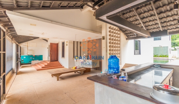 Boutique for Rent in Krong Siem Reap-Sala Kamreuk