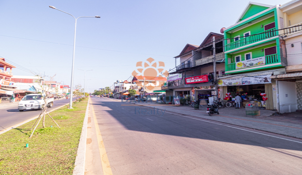 Shophouse for Rent on Main Road, Krong Siem Reap