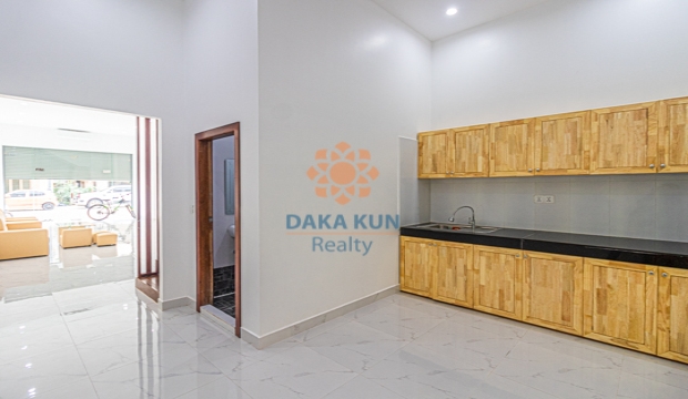 4 Bedrooms House for Rent in Siem Reap-Sla Kram