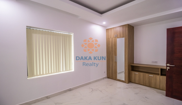 4 Bedrooms House for Rent in Krong Siem Reap-Sala Kamreuk