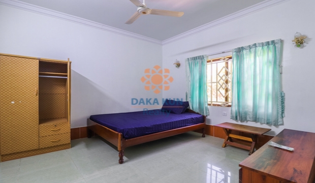 5 Bedrooms House for Rent in Siem Reap-Svay Dangkum