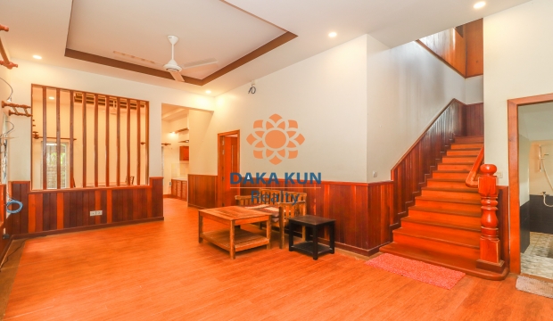 3 Bedrooms Wooden House for Rent in Siem Reap