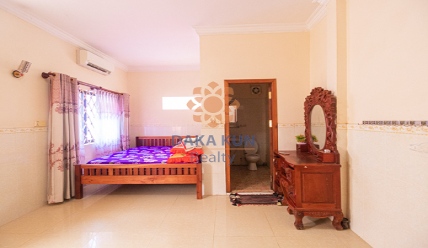 5 Bedrooms House for Rent in Krong Siem Reap-Sala Kamreuk