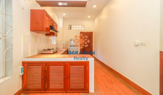 3 Bedrooms Wooden House for Rent in Siem Reap