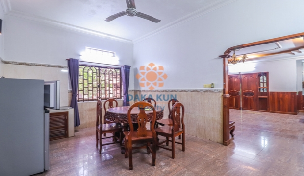 3 Bedrooms Apartment for Rent in Siem Reap-Svay Dangkum