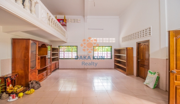 4 Bedrooms House for Rent in Krong Siem Reap