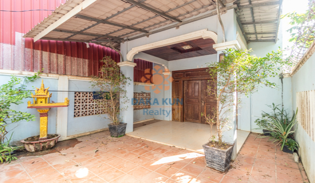 2 Bedrooms House for Rent in Krong Siem Reap-Svay Dangkum