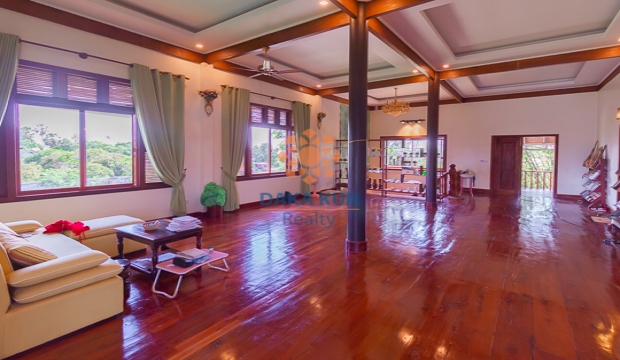 Wooden House For Sale in Siem Reap