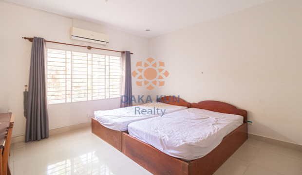 4 Bedrooms House for Rent in Krong Siem Reap-Svay dangkum