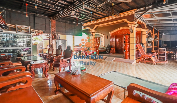 Wooden house for Sale in Siem Reap-Sala Kamreuk