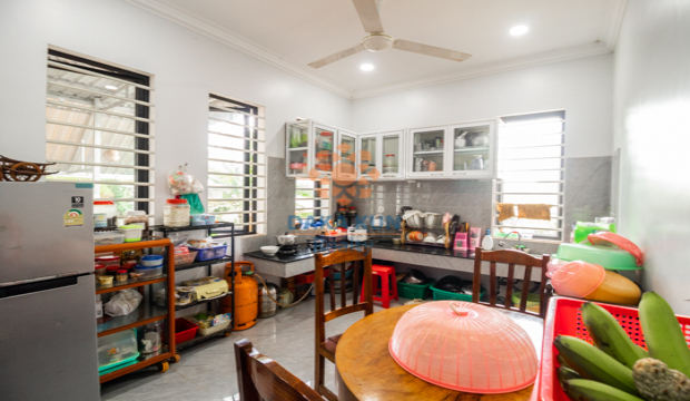 Urgent sale House for Sale in Krong Siem Reap-Chreav