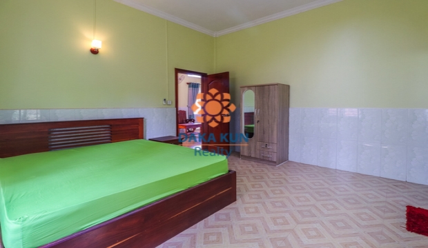 2 Bedrooms House for Rent in Siem Reap-Sala Kamreuk