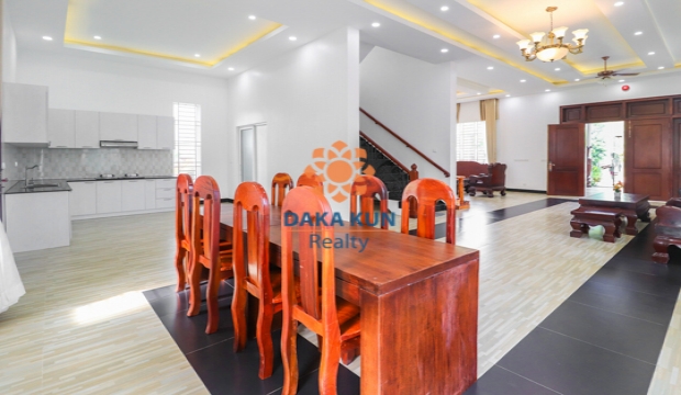 3 Bedrooms House for Rent in Krong Siem Reap-Sala Kamreuk