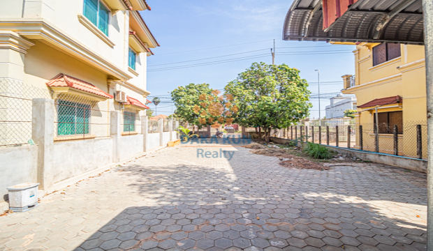 2 Bedrooms House for Rent in Siem Reap-Svay Dangkum