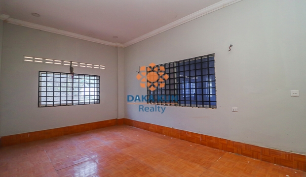 2 Bedrooms House for Sale in Siem Reap