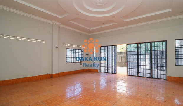 2 Bedrooms House for Sale in Siem Reap