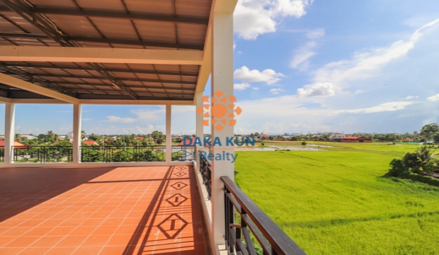 3 Bedrooms House for Rent in Krong Siem Reap-Sala Kamreuk