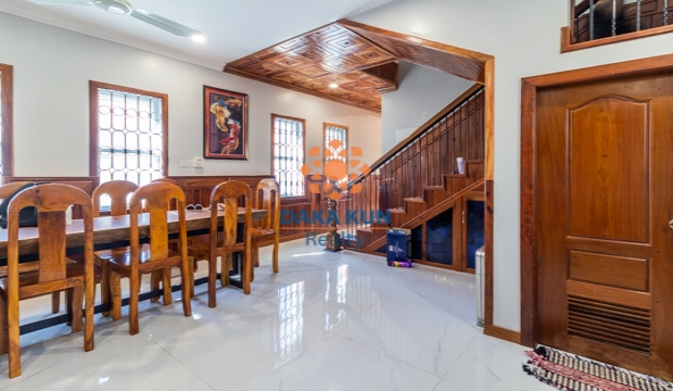 4 Bedrooms House for Rent in Siem Reap city-Svay Dangkum