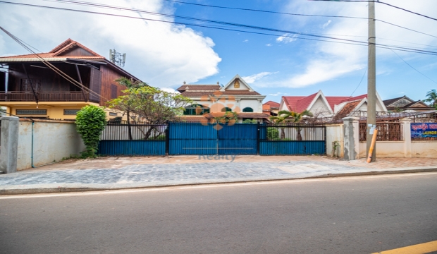 4 Bedrooms House for Sale in Siem Reap-Riverside