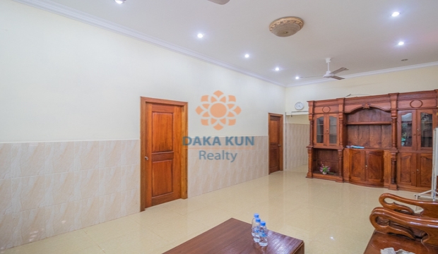 2 Bedrooms House for Rent in Siem Reap-Svay Dangkum