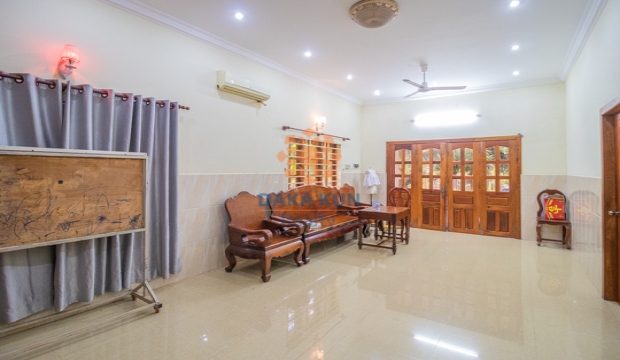 2 Bedrooms House for Rent in Siem Reap-Svay Dangkum