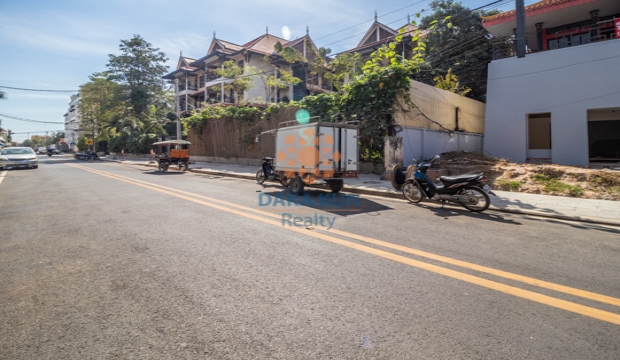 Commercial Building for Sale in near Old Market, Siem Reap