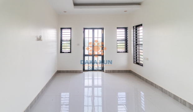 3 Bedrooms House for Rent in Siem Reap-Kandaek