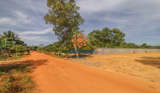 Urgent Sale Land near Sala Komreuk-Siem Reap