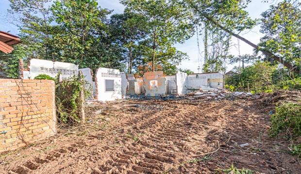 Land and House for Sale in Krong Siem Reap-Svay Dangkum