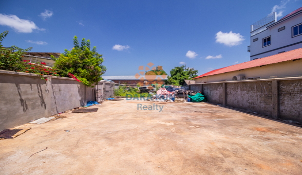 Land for Sale in Krong Siem Reap-Sla Kram