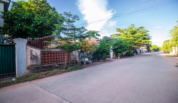 House for Sale in Krong Siem Reap-near Riverside