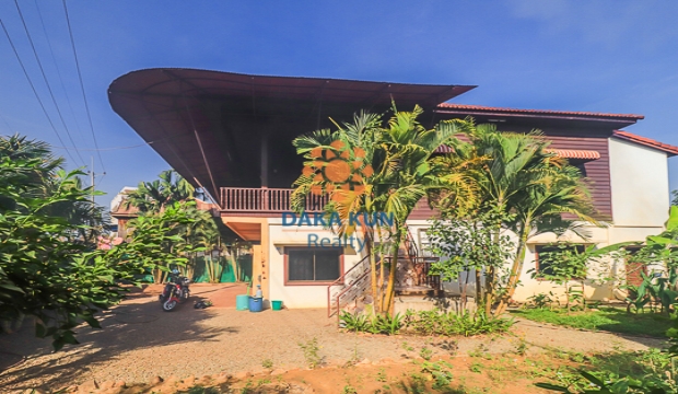 Wooden House for Rent near Siem Reap River-Sala Kamreuk