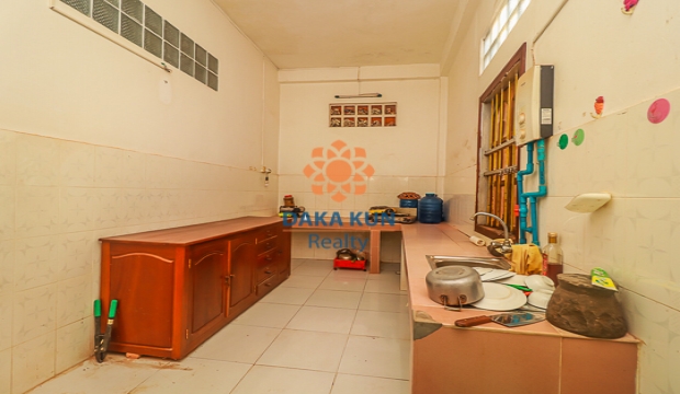 2 Bedrooms House for Rent in Siem Reap-Sala Kamreuk