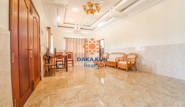 Private Villa 3 Bedrooms With Pool For Rent in Krong Siem Reap-Sla Kram