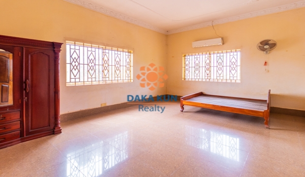 6 Bedrooms House for Rent in Siem Reap-Svay Dangkum