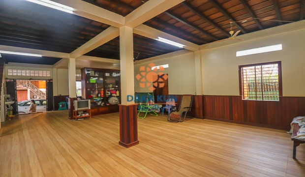 Wooden House for Rent in Siem Reap-Sala Kamreuk